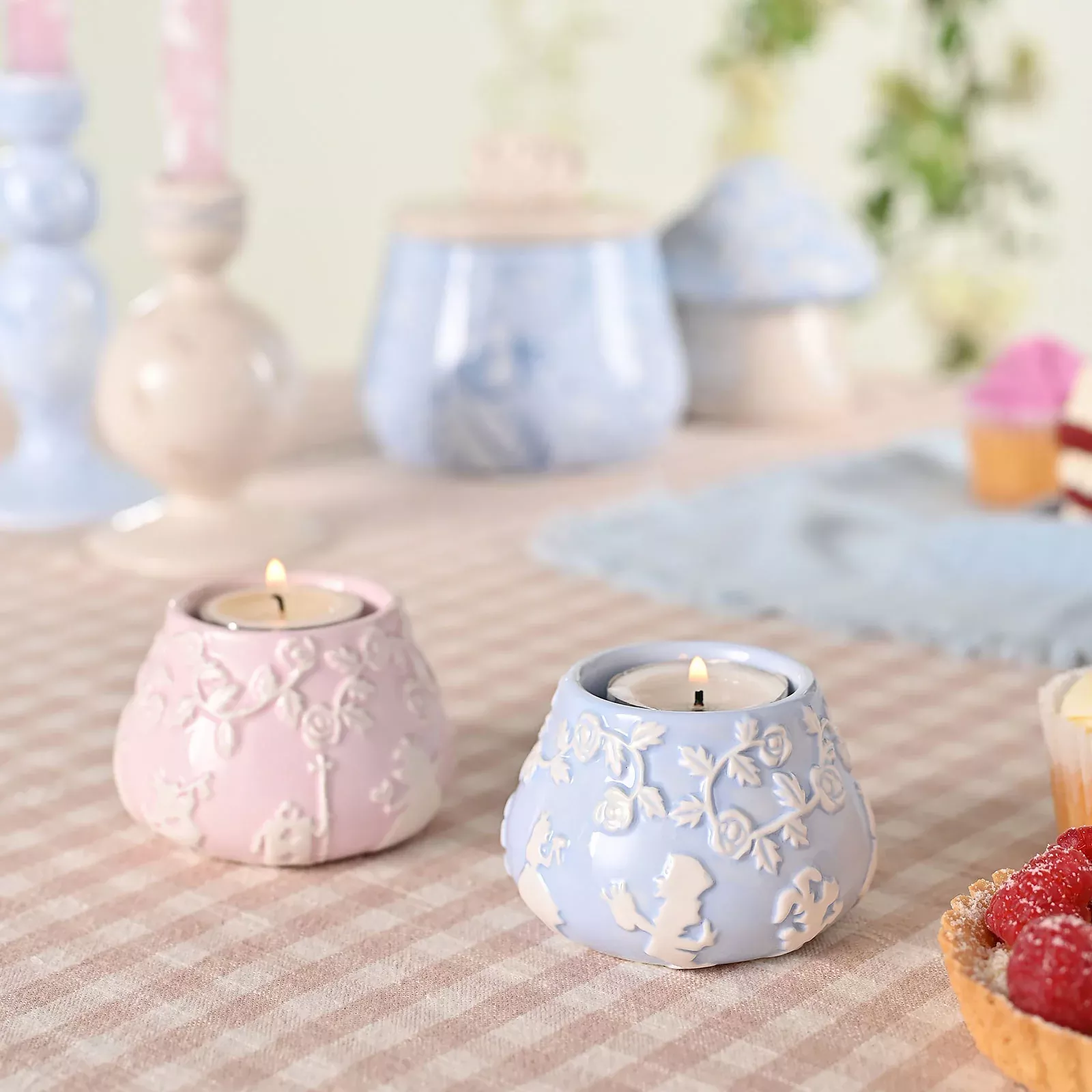 Alice in Wonderland - Tealight Holder Set of 2