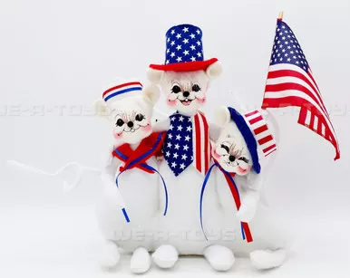 Annalee Mobilitee Dolls 11" Patriotic Bunch of Mice Wired Doll 2004 NEW