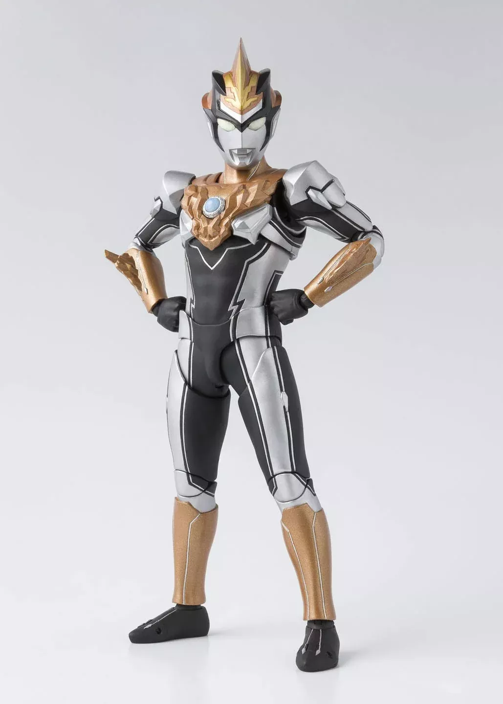 BANDAI S.H. Figuarts Ultraman R/B Ultraman Blu Ground Figure