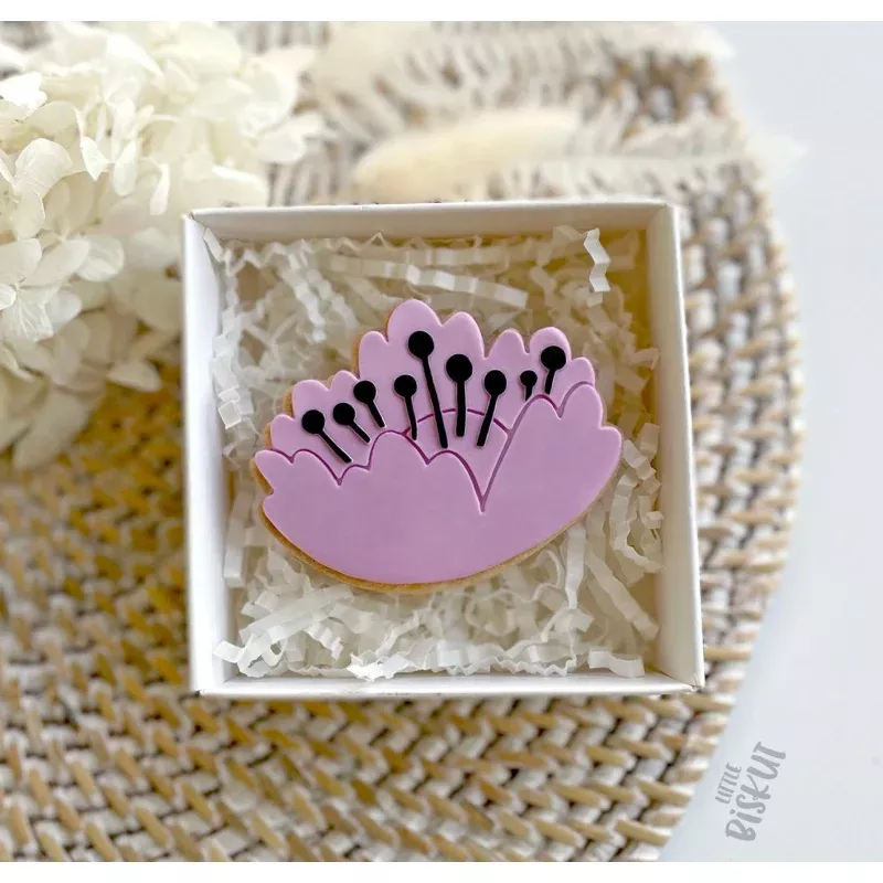 Little Biskut Cutter Set Closed Flower Cutter Set
