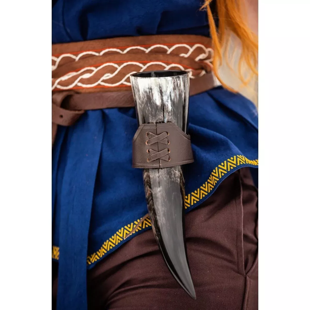 Medieval Leather Drinking Horn Holder Hume dark brown