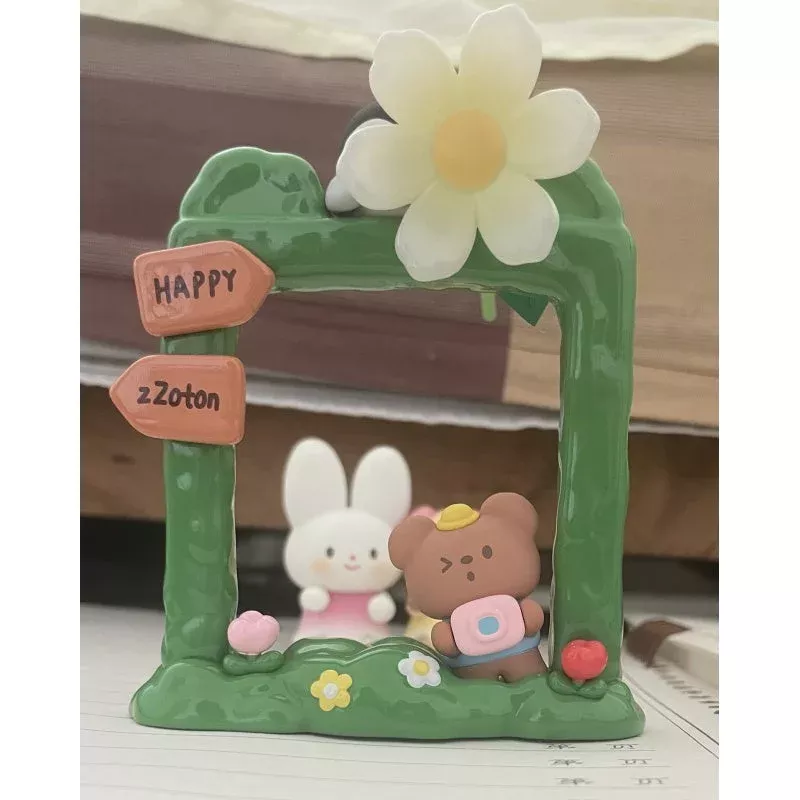 zZoton Naughty Animal City Series Take a Photo